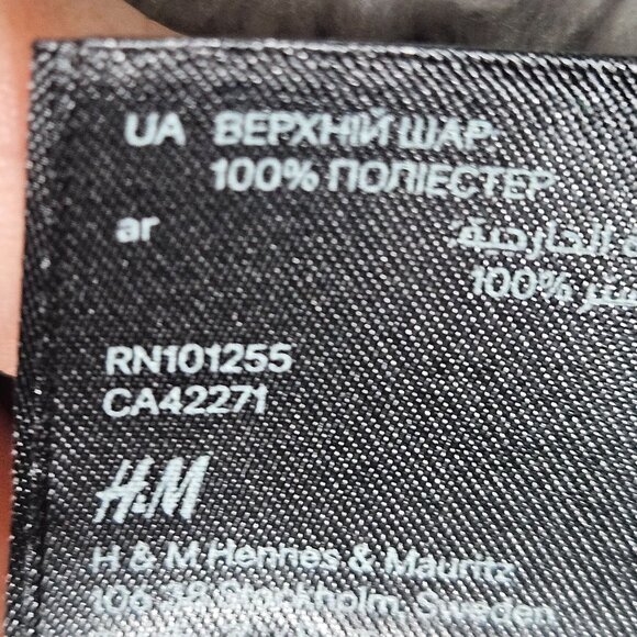 St. Patty's Day Green A-Line Skirt H&M Med 100% Polyester Knee Length Stylish & - Picture 4 of 9